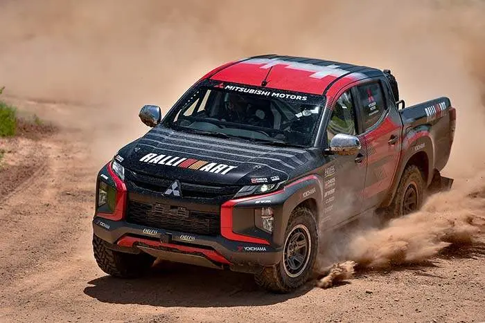 Mitsubishi_L200