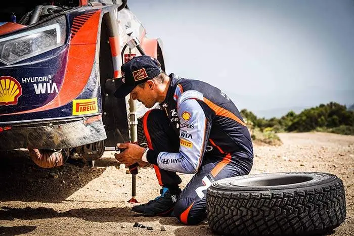 rallye acropolis_dani sordo_1