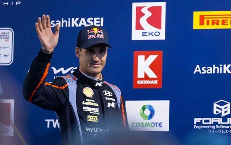 hyundai_dani sordo_rallylegend_1