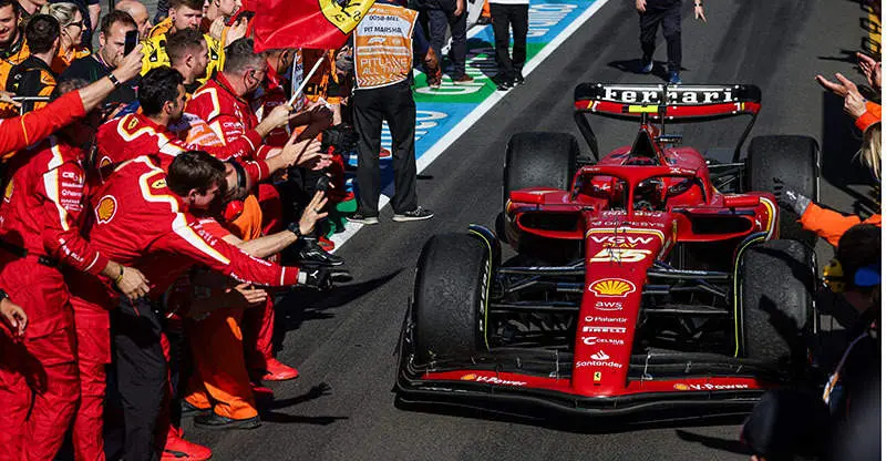 SAINZ Carlos (spa), Scuderia Ferrari SF-24, portrait celebrating victory during the Formula 1 Rolex Australian Grand Prix 2024, 3rd round of the 2024 Formula One World Championship from March 22 to 24, 2024 on the Albert Park Circuit, in Melbourne, Australia - Photo Florent Gooden / DPPI