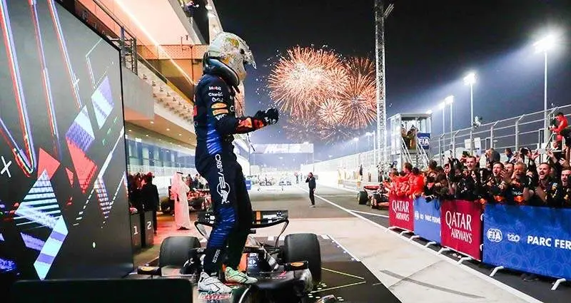 LUSAIL CITY, QATAR - DECEMBER 01: Max Verstappen of Oracle Red Bull Racing and The Netherlands celebrates finishing in first position during the F1 Grand Prix of Qatar at Lusail International Circuit on December 01, 2024 in Lusail City, Qatar. (Photo by Peter Fox/Getty Images) // Getty Images / Red Bull Content Pool // SI202412010304 // Usage for editorial use only //