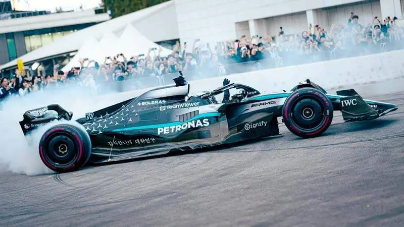 Mercedes F1 und Valtteri Bottas begeistern in S&uuml;dkorea 

Mercedes F1 and Valtteri Bottas Wow in South Korea