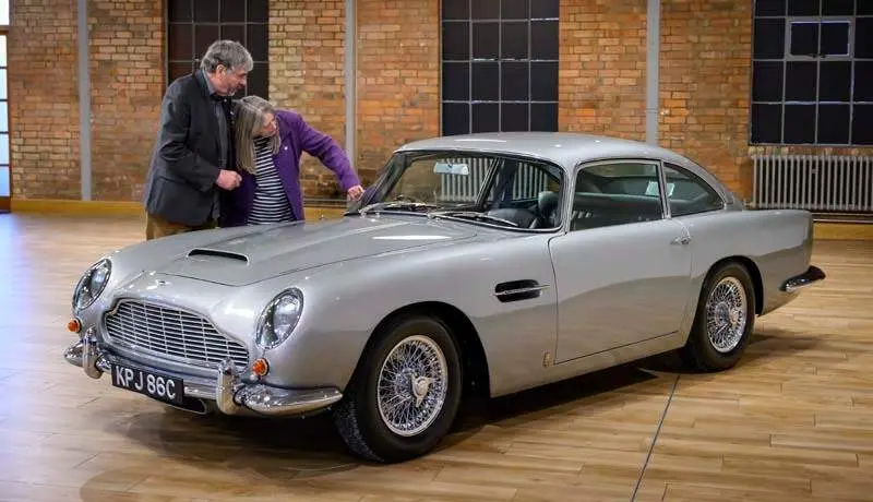 Aston Martin_1