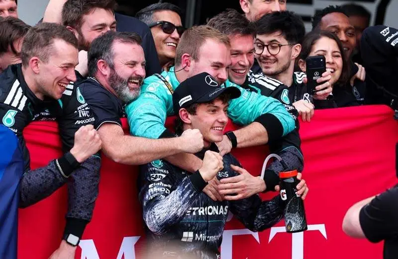 Formel 1 - Mercedes-AMG PETRONAS F1 Team, Gro&szlig;er Preis von Japan 2026. Kimi Antonelli 

Formula One - Mercedes-AMG PETRONAS F1 Team, 2026 Japanese GP. Kimi Antonelli