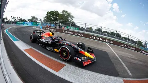MIAMI, FLORIDA - MAY 08: Max Verstappen of the Netherlands driving the (1) Oracle Red Bull Racing RB18 on track during the F1 Grand Prix of Miami at the Miami International Autodrome on May 08, 2022 in Miami, Florida. (Photo by Chris Graythen/Getty Images)