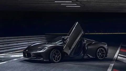 MaseratiMC20Notte_2