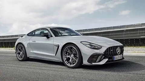 Mercedes-AMG GT 63 PRO 4MATIC+ | vorl&auml;ufige Angaben, Energieverbrauch kombiniert: 14,1 l/100 km | CO2-Emissionen kombiniert: 319 g/km | CO2-Klasse: G), MANUFAKTUR alpingrau uni, Leder Nappa/Mikrofaser MICROCUT schwarz, MANUFAKTUR Innenhimmel Mikrofaser MICROCUT schwarz;Mercedes-AMG GT 63 PRO 4MATIC+ (vorl&auml;ufige Angaben, Energieverbrauch kombiniert: 14,1 l/100 km | CO2-Emissionen kombiniert: 319 g/km | CO2-Klasse: G)

Mercedes-AMG GT 63 PRO 4MATIC+ | provisional figures; combined energy consumption: 14.1 l/100 km | CO2 emissions combined: 319 g/km | CO2 class: G), MANUFAKTUR alpine grey solide, Nappa leather/MICROCUT microfibre black, MANUFAKTUR roof liner in black MICROCUT microfibre;Mercedes-AMG GT 63 PRO 4MATIC+ (provisional figures; combined energy consumption: 14.1 l/100 km | CO2 emissions combined: 319 g/km | CO2 class:G)