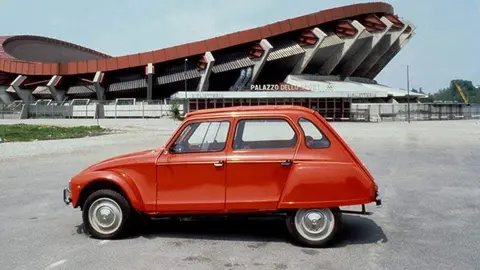 Dyane 6 del 1977, la produzione della Dyane va dal 1967 al 1984