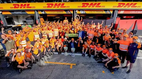McLaren team photo in celebration of Lando Norris, McLaren F1 Team, 1st position