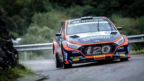 hyundai_previo llanes
