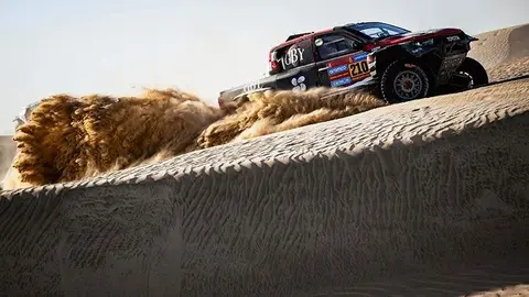Rokas Baciuska (LTU) and Oriol Mena (ESP) from Overdrive Racing race during stage 02 of Rally Dakar 2025 in Bisha, Saudi Arabia on January 06, 2025 // Marcelo Maragni / Red Bull Content Pool // SI202501060181 // Usage for editorial use only //