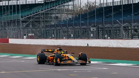 McLaren F1_1