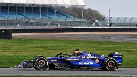 Carlos Sainz (ESP) Williams Racing FW46.
Formula One World Championship, Atlassian Williams Racing FW47 Launch, Silverstone, England, Friday 14th February 2025.