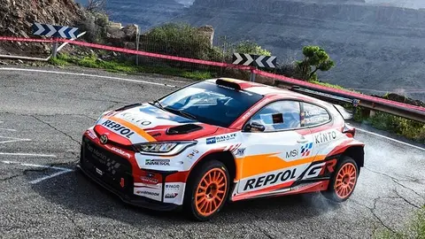 cachon_toyota_canarias_1