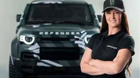 sara price_defender_1