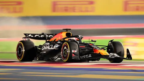 LUSAIL CITY, QATAR - NOVEMBER 28: Max Verstappen of the Netherlands driving the (1) Oracle Red Bull Racing RB21 on track during Sprint Qualifying ahead of the F1 Grand Prix of Qatar at Lusail International Circuit on November 28, 2025 in Lusail City, Qatar. (Photo by Clive Mason/Getty Images)
