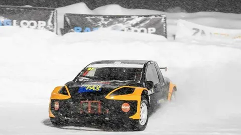 Las GSeries 25-26 nacen de la pasi&oacute;n por el motorsport que siempre ha habido en Andorra. Los inicios se remontan a 1996, cuando se celebraron las primeras carreras sobre hielo, muy cerca de donde est&aacute; ubicado hoy nuestro Circuit. M&aacute;s de 25 a&ntilde;os despu&eacute;s, la competici&oacute;n se ha convertido en el campeonato sobre hielo de referencia en el sur de Europa.
Son 4 las categor&iacute;as participantes en el certamen, que cuenta una participaci&oacute;n media acumulada de m&aacute;s de 250 pilotos de diversas nacionalidades en las 4 carreras de cada temporada.