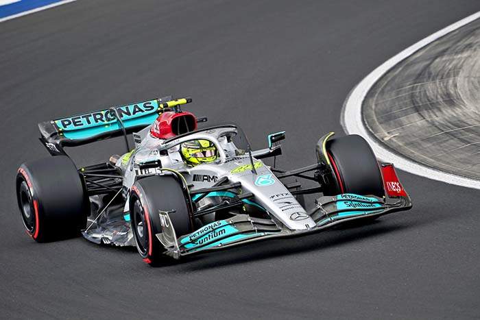 Formel 1 - Mercedes-AMG Petronas Motorsport, Großer Preis von Ungarn 2022. Lewis Hamilton 

Formula One - Mercedes-AMG Petronas Motorsport, 2022 Hungarian GP. Lewis Hamilton 