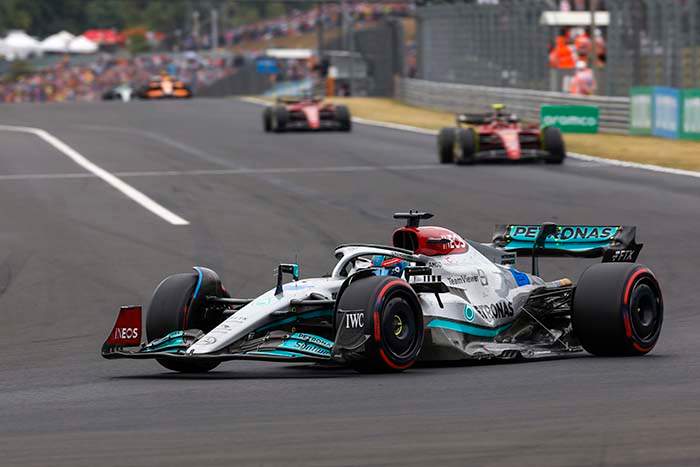 Formel 1 - Mercedes-AMG Petronas Motorsport, Großer Preis von Ungarn 2022. George Russell 

Formula One - Mercedes-AMG Petronas Motorsport, 2022 Hungarian GP. George Russell 