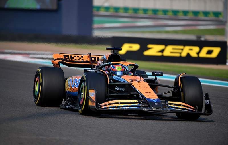 YAS MARINA CIRCUIT, UNITED ARAB EMIRATES - NOVEMBER 24: Oscar Piastri, McLaren MCL60 during the Abu Dhabi GP at Yas Marina Circuit on Friday November 24, 2023 in Abu Dhabi, United Arab Emirates. (Photo by James Sutton / LAT Images)