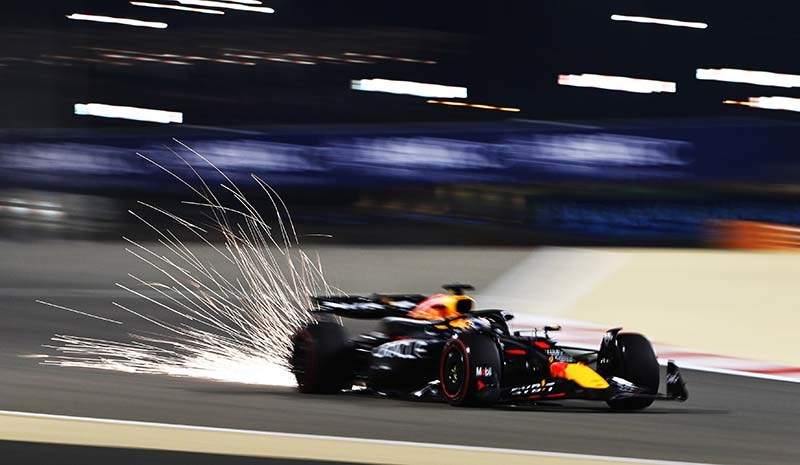 BAHRAIN INTERNATIONAL CIRCUIT, BAHRAIN - MARCH 01: Sparks fly from Max Verstappen, Red Bull Racing RB20 during the Bahrain GP at Bahrain International Circuit on Friday March 01, 2024 in Sakhir, Bahrain. (Photo by Mark Sutton / LAT Images)