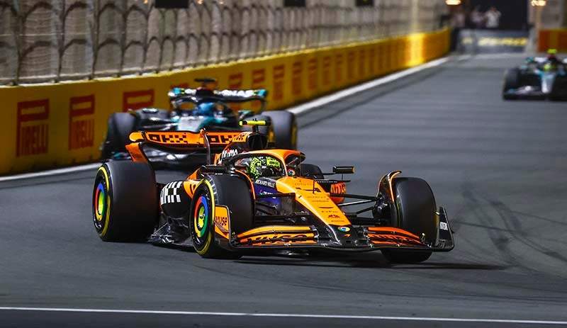 JEDDAH STREET CIRCUIT, SAUDI ARABIA - MARCH 09: Lando Norris, McLaren MCL38 during the Saudi Arabian GP at Jeddah Street Circuit on Saturday March 09, 2024 in Jeddah, Saudi Arabia. (Photo by Sam Bloxham / LAT Images)