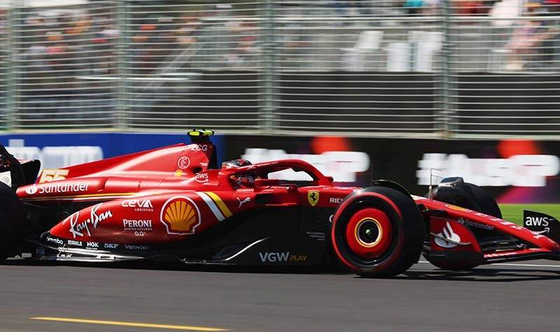 MELBOURNE GRAND PRIX CIRCUIT, AUSTRALIA - MARCH 22: Carlos Sainz, Ferrari SF-24 during the Australian GP at Melbourne Grand Prix Circuit on Friday March 22, 2024 in Melbourne, Australia. (Photo by Mark Horsburgh / LAT Images)