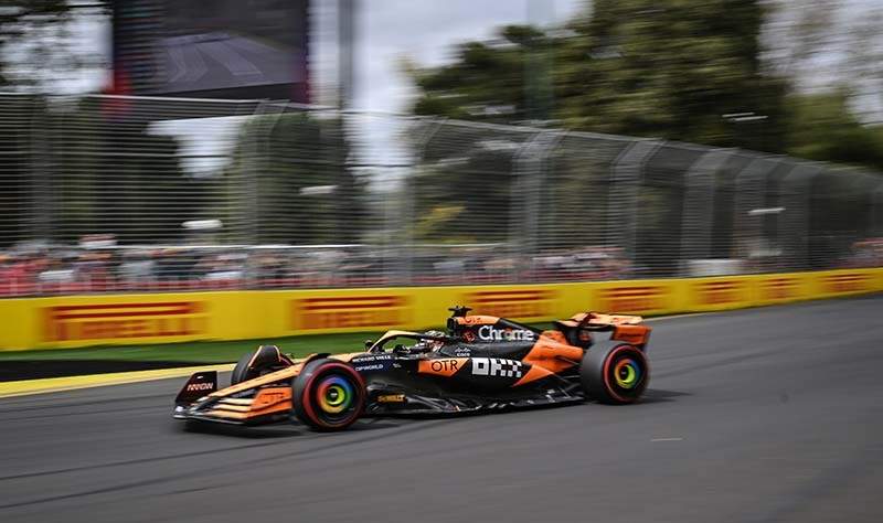 MELBOURNE GRAND PRIX CIRCUIT, AUSTRALIA - MARCH 23: Oscar Piastri, McLaren MCL38 during the Australian GP at Melbourne Grand Prix Circuit on Saturday March 23, 2024 in Melbourne, Australia. (Photo by Sam Bagnall / LAT Images)