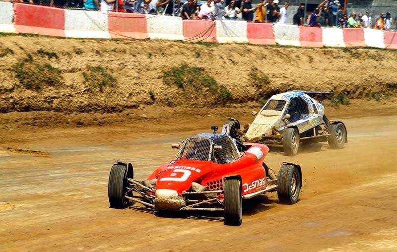 -3-CEAX-Esplus_DivisionBuggy_Carlos-Hernando&Eduard-Bañeres copia