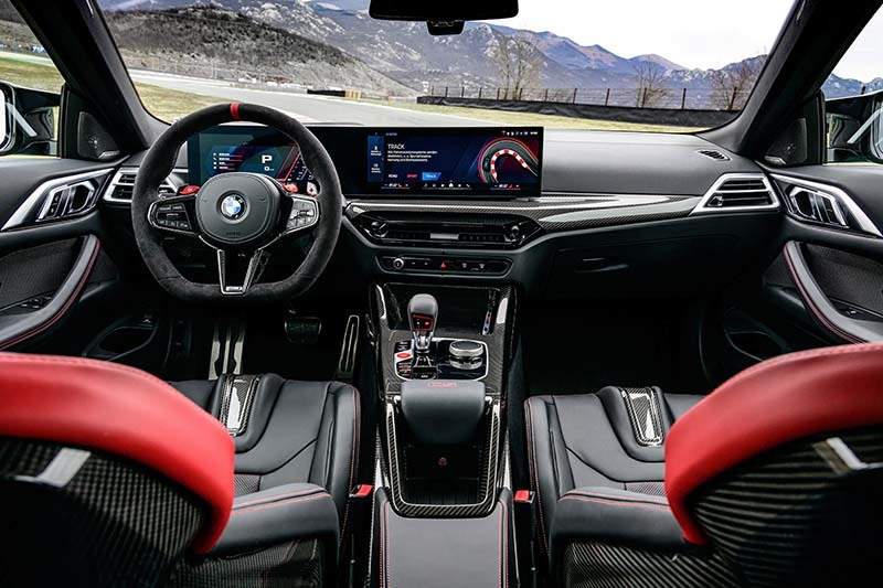BMW M4 CS_2