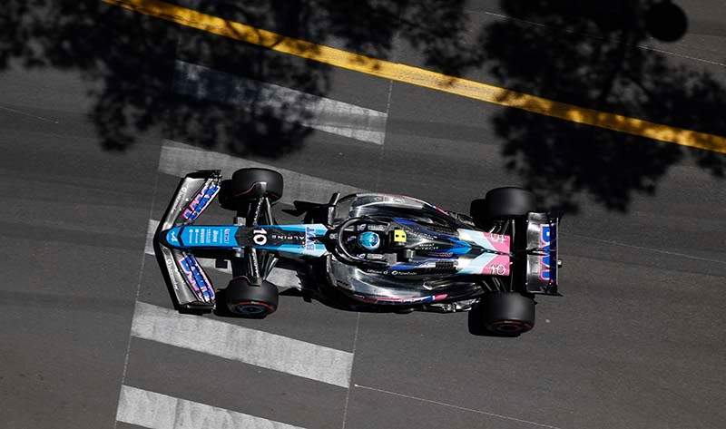 CIRCUIT DE MONACO, MONACO - MAY 25: Pierre Gasly, Alpine A524 during the Monaco GP at Circuit de Monaco on Saturday May 25, 2024 in Monte Carlo, Monaco. (Photo by Glenn Dunbar / LAT Images)