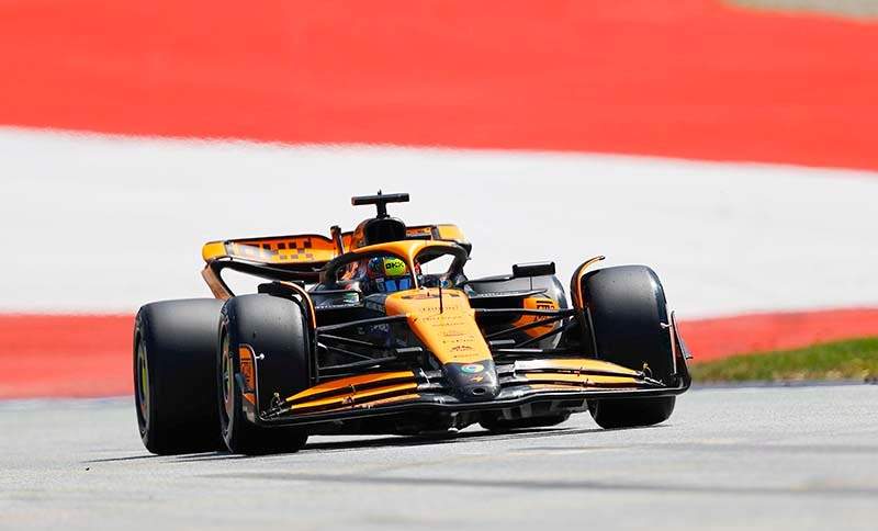 RED BULL RING, AUSTRIA - JUNE 29: Oscar Piastri, McLaren MCL38 during the Austrian GP at Red Bull Ring on Saturday June 29, 2024 in Spielberg, Austria. (Photo by Andy Hone / LAT Images)