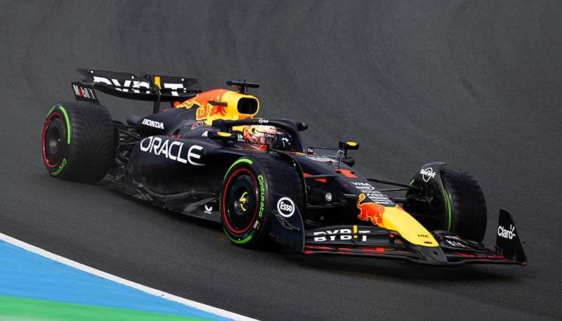 CIRCUIT ZANDVOORT, NETHERLANDS - AUGUST 23: Max Verstappen, Red Bull Racing RB20 during the Dutch GP at Circuit Zandvoort on Friday August 23, 2024 in North Holland, Netherlands. (Photo by Simon Galloway / LAT Images)