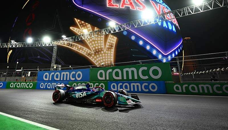 LAS VEGAS, NEVADA - NOVEMBER 22: Yuki Tsunoda of Japan driving the (22) Visa Cash App RB VCARB 01 on track  during qualifying ahead of the F1 Grand Prix of Las Vegas at Las Vegas Strip Circuit on November 22, 2024 in Las Vegas, Nevada. (Photo by Clive Mason/Getty Images) // Getty Images / Red Bull Content Pool // SI202411230196 // Usage for editorial use only //