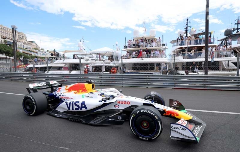 MONTE-CARLO, MONACO - MAY 23: Isack Hadjar of France driving the (6) Visa Cash App Racing Bulls VCARB 02 on track during practice ahead of the F1 Grand Prix of Monaco at Circuit de Monaco on May 23, 2025 in Monte-Carlo, Monaco. (Photo by Steven Tee/Getty Images) // Getty Images / Red Bull Content Pool // SI202505231181 // Usage for editorial use only //