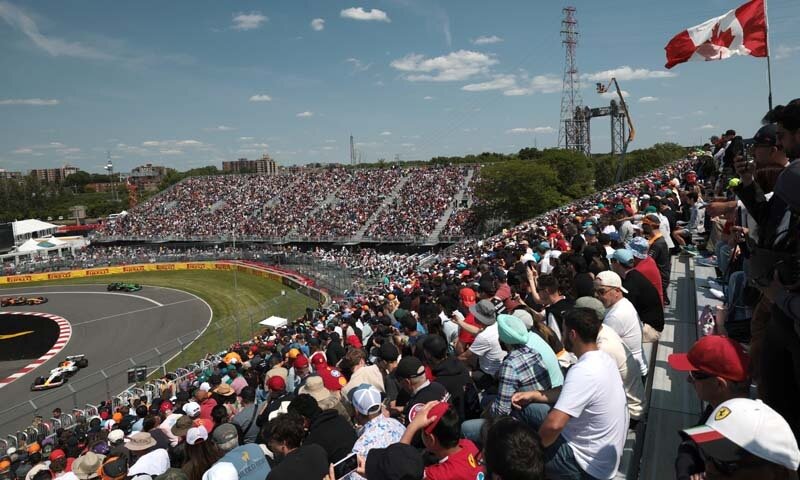MONTREAL, QUEBEC - JUNE 13: Isack Hadjar of France driving the (6) Visa Cash App Racing Bulls VCARB 02 leads Nico Hulkenberg of Germany driving the (27) Kick Sauber C45 Ferrari and Lando Norris of Great Britain driving the (4) McLaren MCL39 Mercedes on track during practice ahead of the F1 Grand Prix of Canada at Circuit Gilles-Villeneuve on June 13, 2025 in Montreal, Quebec. (Photo by Mark Thompson/Getty Images)
