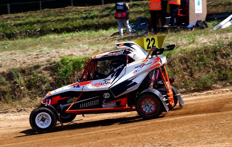 CEAX-2