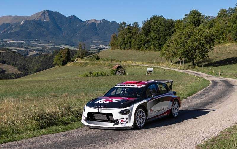 1-lancia_4
