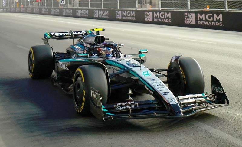 LAS VEGAS, NEVADA - NOVEMBER 20: Andrea Kimi Antonelli of Italy driving the (12) Mercedes AMG Petronas F1 Team W16 on track during practice ahead of the F1 Grand Prix of Las Vegas at Las Vegas Strip Circuit on November 20, 2025 in Las Vegas, Nevada. (Photo by Hector Vivas/Getty Images)