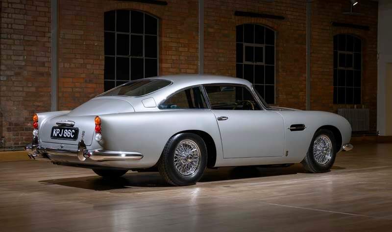 Aston Martin_3