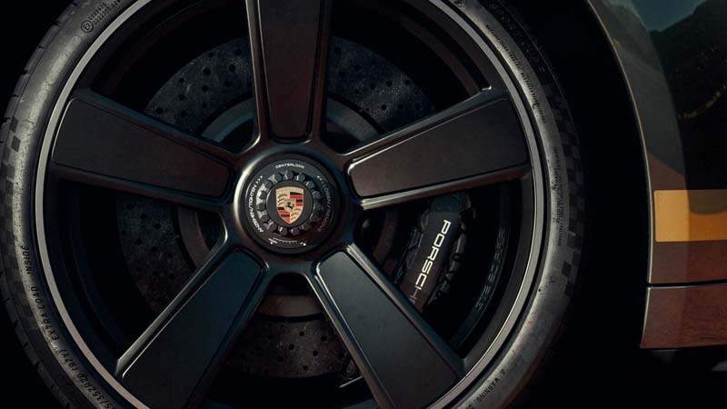 Porsche 911 GT3_4