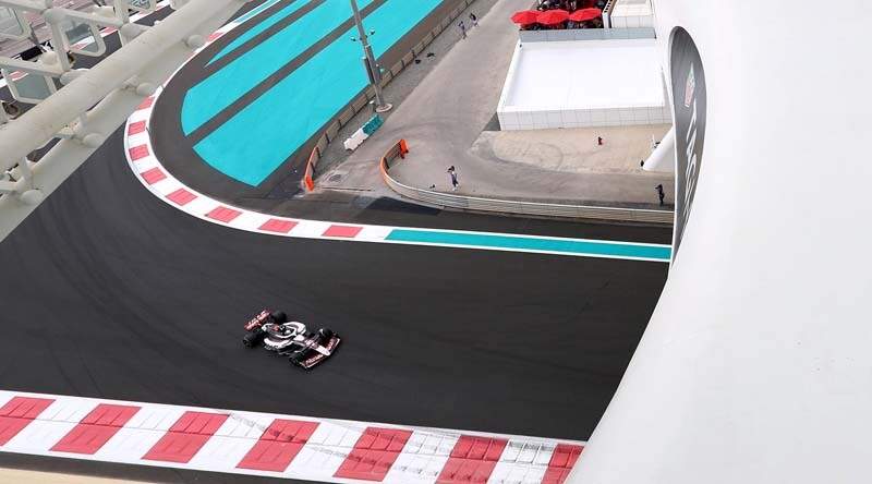 ABU DHABI, UNITED ARAB EMIRATES - DECEMBER 05: Ryo Hirakawa of Japan driving the (50) Haas F1 VF-25 Ferrari on track during practice ahead of the F1 Grand Prix of Abu Dhabi at Yas Marina Circuit on December 05, 2025 in Abu Dhabi, United Arab Emirates. (Photo by Peter Fox/Getty Images)