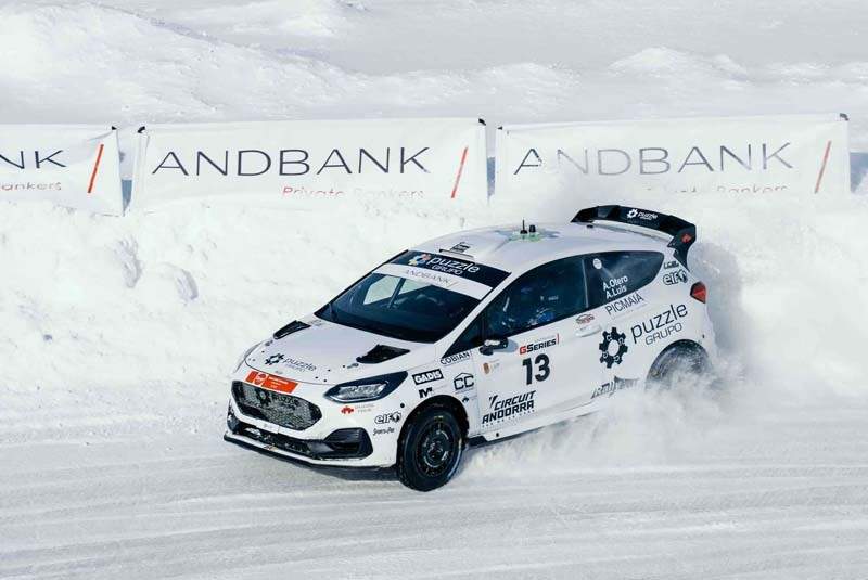 Las GSeries 25-26 nacen de la pasión por el motorsport que siempre ha habido en Andorra. Los inicios se remontan a 1996, cuando se celebraron las primeras carreras sobre hielo, muy cerca de donde está ubicado hoy nuestro Circuit. Más de 25 años después, la competición se ha convertido en el campeonato sobre hielo de referencia en el sur de Europa.
Son 4 las categorías participantes en el certamen, que cuenta una participación media acumulada de más de 250 pilotos de diversas nacionalidades en las 4 carreras de cada temporada.