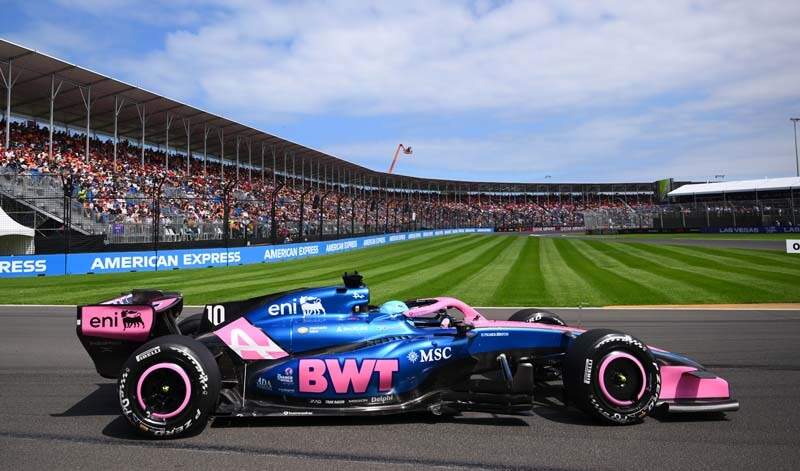 MELBOURNE, AUSTRALIA - MARCH 07: Pierre Gasly of France driving the (10) Alpine F1 A526 Mercedes on track during final practice ahead of the F1 Grand Prix of Australia at Albert Park Grand Prix Circuit on March 07, 2026 in Melbourne, Australia. (Photo by Simon Galloway/LAT Images)