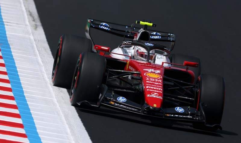 SUZUKA, JAPAN - MARCH 28: Lewis Hamilton of Great Britain driving the (44) Scuderia Ferrari SF-26 on track during final practice ahead of the F1 Grand Prix of Japan at Suzuka Circuit on March 28, 2026 in Suzuka, Japan. (Photo by Clive Mason/Getty Images)