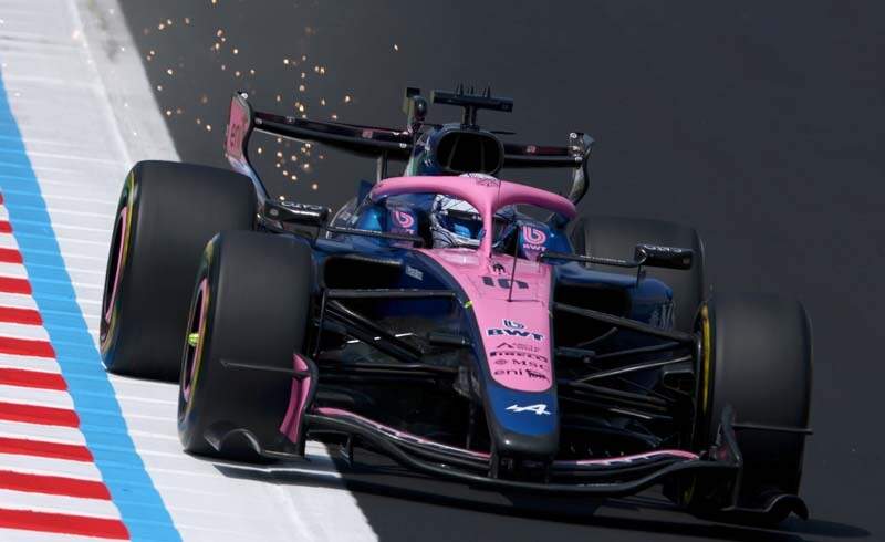 SUZUKA, JAPAN - MARCH 28: Pierre Gasly of France driving the (10) Alpine F1 A526 Mercedes on track during final practice ahead of the F1 Grand Prix of Japan at Suzuka Circuit on March 28, 2026 in Suzuka, Japan. (Photo by Clive Mason/Getty Images)